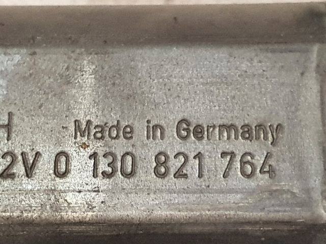 bontott VW TOUAREG Jobb hátsó Ablakemelő Motor