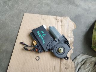 bontott VW TOUAREG Jobb hátsó Ablakemelő Motor