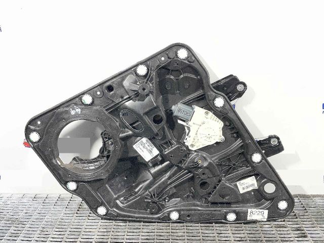 bontott VW TOUAREG Jobb hátsó Ablakemelő Szerkezet (Elektromos)