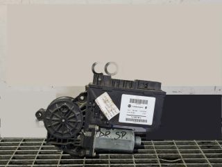 bontott VW TOUAREG Jobb hátsó Ablakemelő Szerkezet (Elektromos)