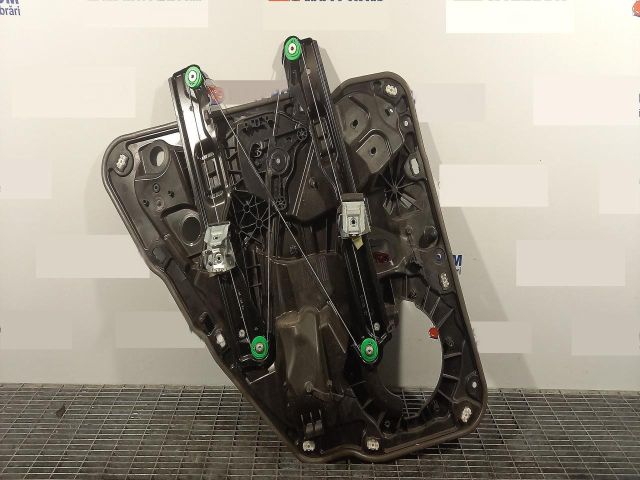 bontott VW TOUAREG Jobb hátsó Ablakemelő Szerkezet (Elektromos)