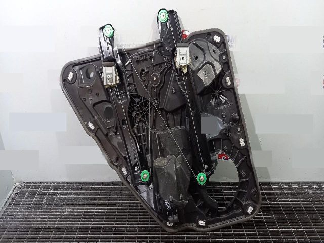 bontott VW TOUAREG Jobb hátsó Ablakemelő Szerkezet (Elektromos)