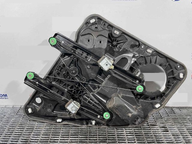 bontott VW TOUAREG Jobb hátsó Ablakemelő Szerkezet (Elektromos)