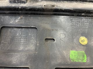 bontott VW TOUAREG Jobb hátsó Ajtó Díszléc