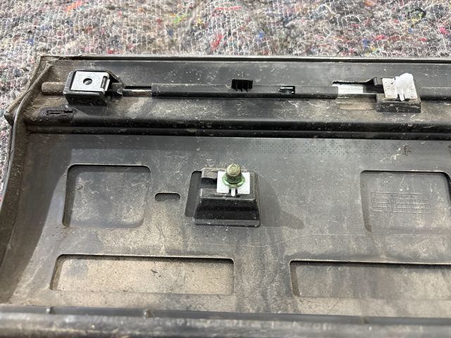 bontott VW TOUAREG Jobb hátsó Ajtó Díszléc