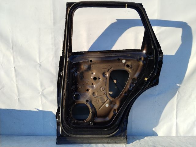 bontott VW TOUAREG Jobb hátsó Ajtó (Üres lemez)