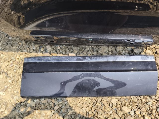 bontott VW TOUAREG Jobb hátsó Ajtó (Üres lemez)