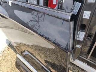 bontott VW TOUAREG Jobb hátsó Ajtó (Üres lemez)