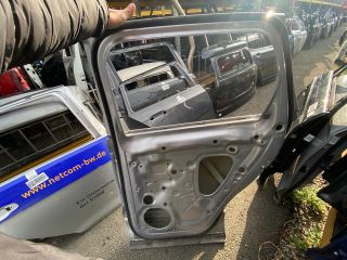 bontott VW TOUAREG Jobb hátsó Ajtó (Üres lemez)