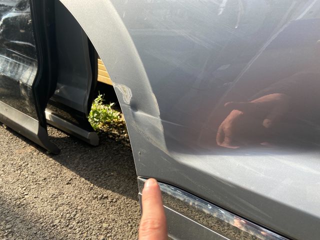 bontott VW TOUAREG Jobb hátsó Ajtó (Üres lemez)