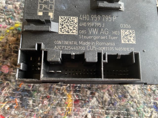 bontott VW TOUAREG Jobb hátsó Ajtó Vezérlőegység