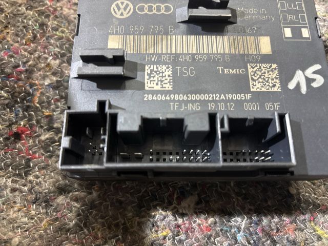 bontott VW TOUAREG Jobb hátsó Ajtó Vezérlőegység