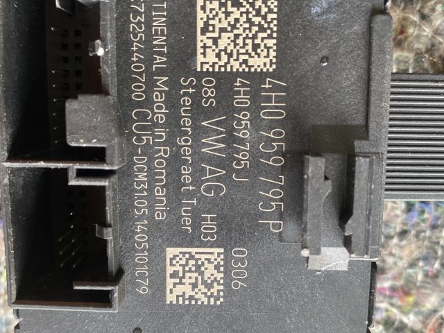 bontott VW TOUAREG Jobb hátsó Ajtó Vezérlőegység