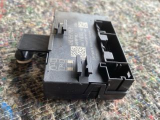 bontott VW TOUAREG Jobb hátsó Ajtó Vezérlőegység