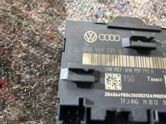 bontott VW TOUAREG Jobb hátsó Ajtó Vezérlőegység