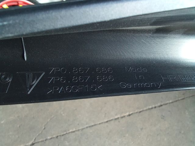 bontott VW TOUAREG Jobb hátsó Ajtókeret Burkolat