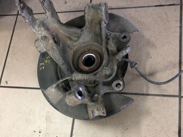 bontott VW TOUAREG Jobb hátsó Csonkállvány Kerékaggyal