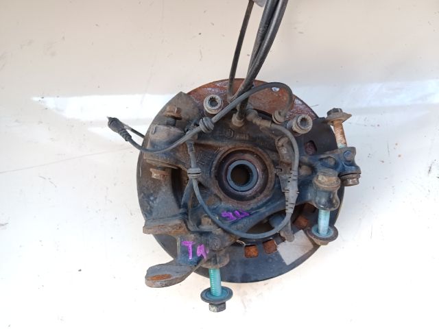 bontott VW TOUAREG Jobb hátsó Csonkállvány Kerékaggyal