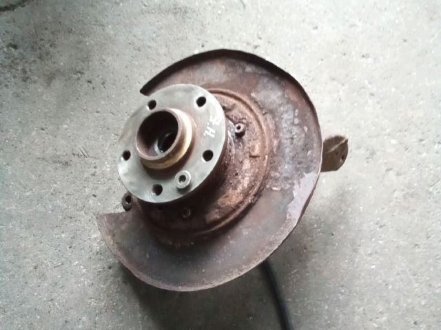 bontott VW TOUAREG Jobb hátsó Csonkállvány Kerékaggyal