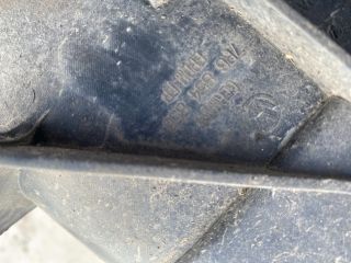 bontott VW TOUAREG Jobb hátsó Első Dobbetét (Kerékjárati, Műanyag)