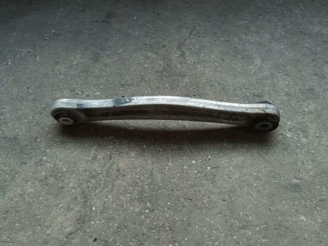 bontott VW TOUAREG Jobb hátsó Felső Lengőkar