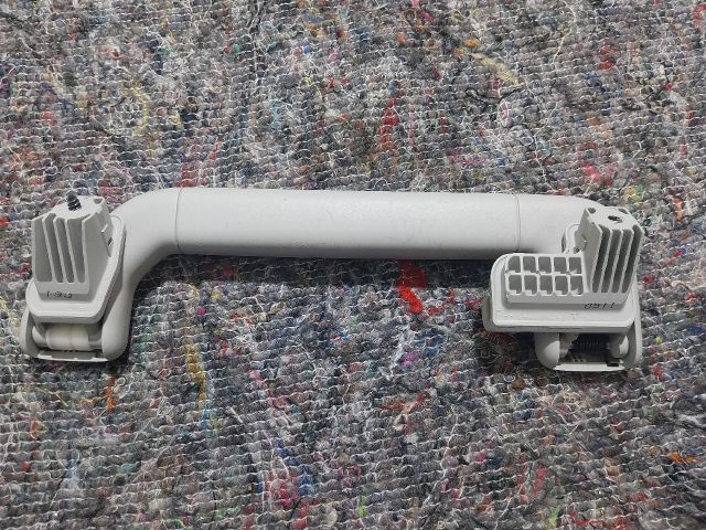 bontott VW TOUAREG Jobb hátsó Kapaszkodó (Felső)