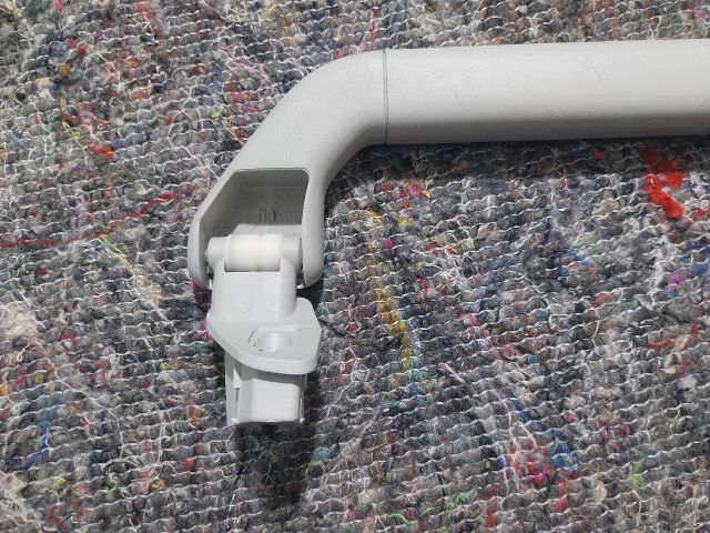 bontott VW TOUAREG Jobb hátsó Kapaszkodó (Felső)