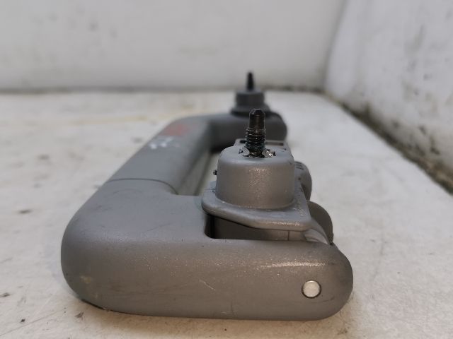 bontott VW TOUAREG Jobb hátsó Kapaszkodó (Felső)