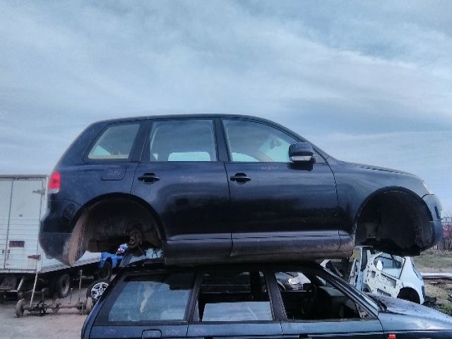 bontott VW TOUAREG Jobb hátsó Kapaszkodó (Felső)