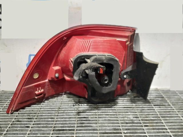 bontott VW TOUAREG Jobb Hátsó Lámpa