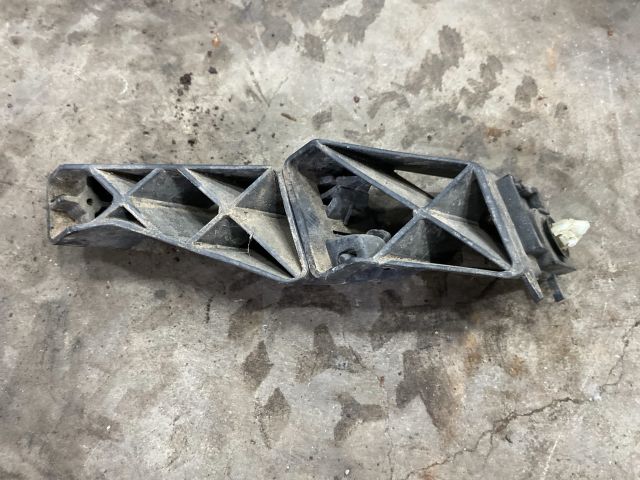 bontott VW TOUAREG Jobb hátsó Lökhárító Sarok (Műanyag)