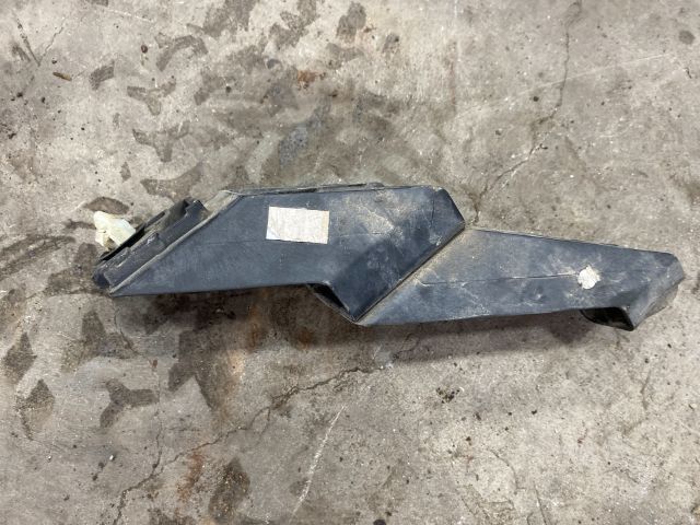 bontott VW TOUAREG Jobb hátsó Lökhárító Sarok (Műanyag)