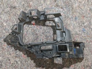 bontott VW TOUAREG Jobb hátsó Oldal Lökhárító Tartó (Műanyag)