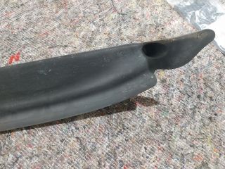 bontott VW TOUAREG Jobb hátsó Sárvédő Gumi