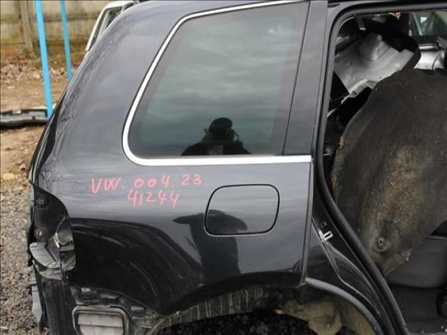 bontott VW TOUAREG Jobb hátsó Sárvédő