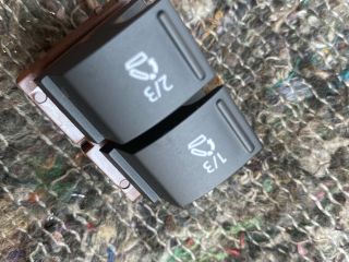 bontott VW TOUAREG Jobb hátsó Ülésállító Kapcsoló