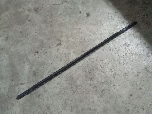 bontott VW TOUAREG Jobb hátsó Vízlehúzó Gumicsík