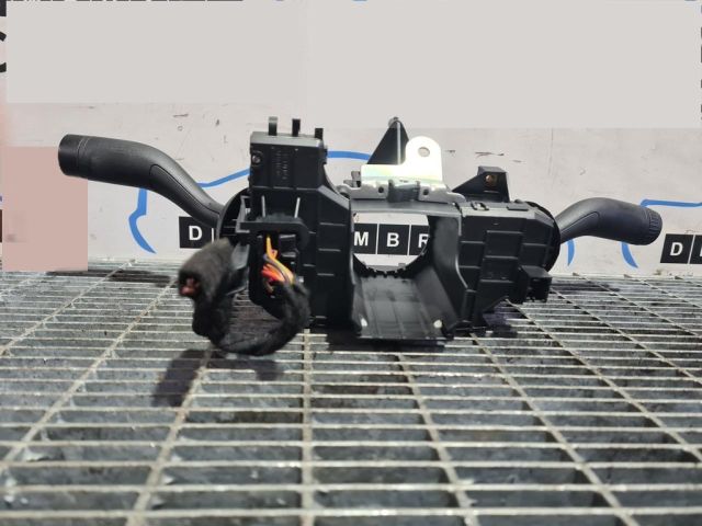 bontott VW TOUAREG Jobb Kormánykapcsoló Ablaktörlő