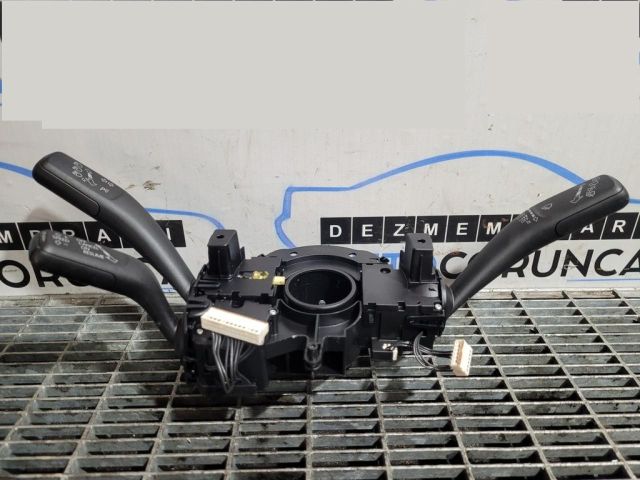 bontott VW TOUAREG Jobb Kormánykapcsoló Ablaktörlő