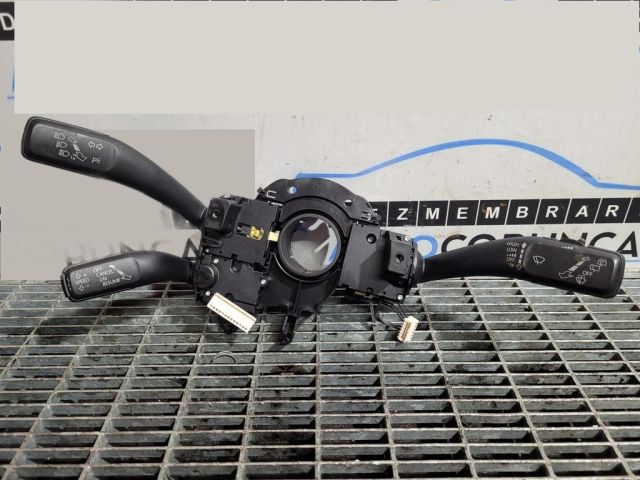 bontott VW TOUAREG Jobb Kormánykapcsoló Ablaktörlő