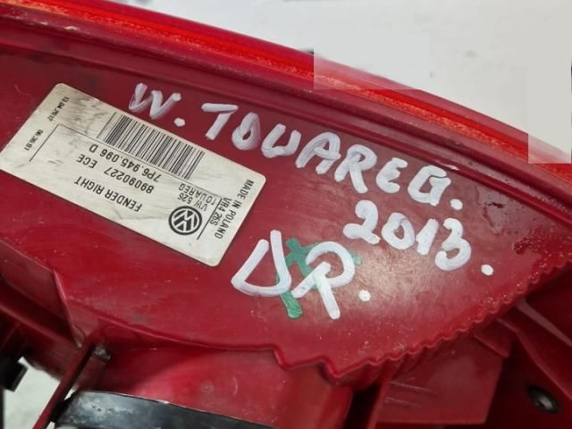 bontott VW TOUAREG Jobb Külső Hátsó Lámpa