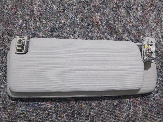 bontott VW TOUAREG Jobb Napellenző