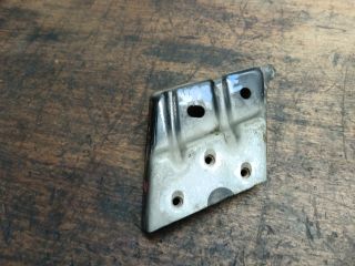 bontott VW TOUAREG Jobb Sárvédő Oldaltartó