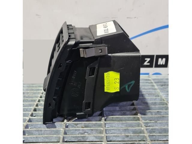 bontott VW TOUAREG Jobb Szellőző