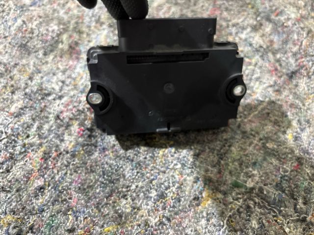 bontott VW TOUAREG Kézifék Elektronika