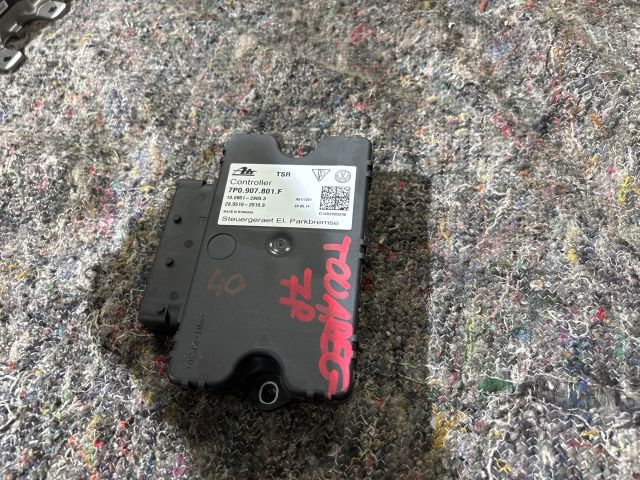 bontott VW TOUAREG Kézifék Elektronika