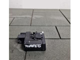 bontott VW TOUAREG Kézifék Kapcsoló