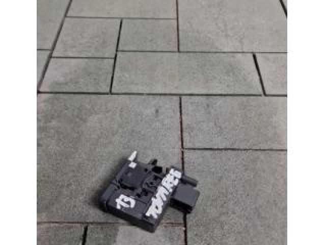 bontott VW TOUAREG Kézifék Kapcsoló