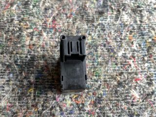 bontott VW TOUAREG Kézifék Kapcsoló