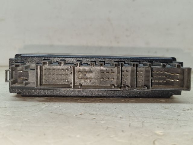 bontott VW TOUAREG Komfort Elektronika